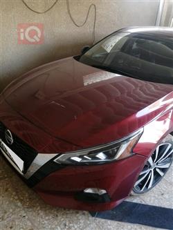 نيسان ألتيما